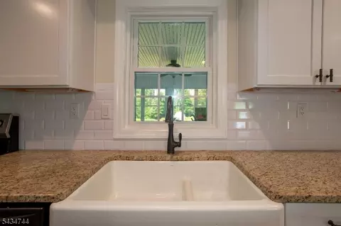 59 Decker Rd, Wantage, NJ 07461 photo 14