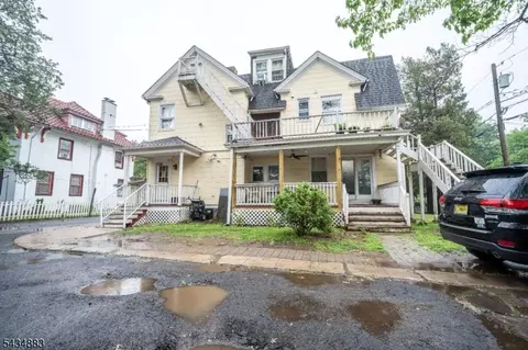 128 W 8th St, Plainfield, NJ 07060 photo 5
