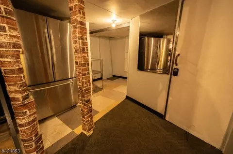 128 W 8th St, Plainfield, NJ 07060 photo 10