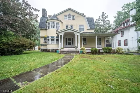 128 W 8th St, Plainfield, NJ 07060