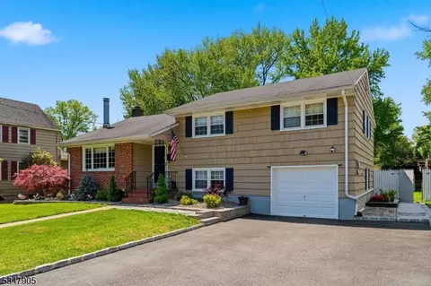 205 New Dover Rd, Woodbridge Twp, NJ 07067