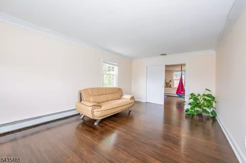 12 Rene Ct, Wayne, NJ 07470 photo 3