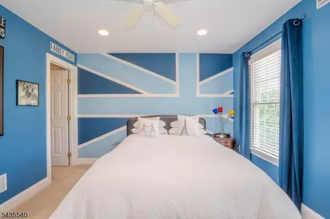 Bedroom - 44 Titus Rd, Skillman, NJ 08558 photo 4 of 7