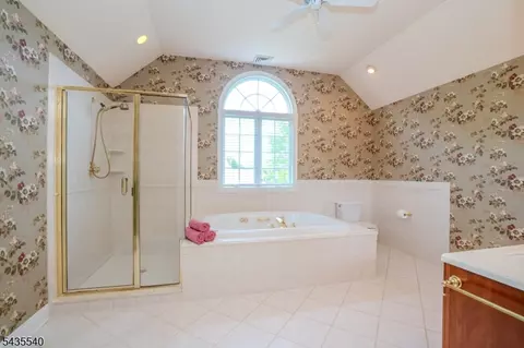 Bath - 44 Titus Rd, Skillman, NJ 08558 photo 3 of 6