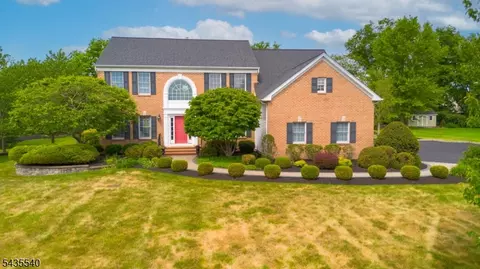 44 Titus Rd, Skillman, NJ 08558