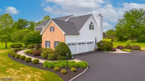 Exterior - 44 Titus Rd, Skillman, NJ 08558 photo 3 of 6