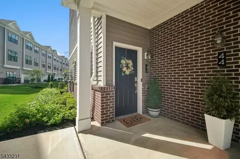 42 Harvest Way #42, Little Falls Twp, NJ 07424