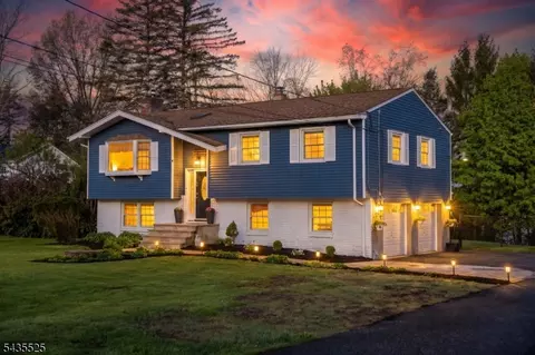 29 Lake Wallkill Rd, Sussex, NJ 07461