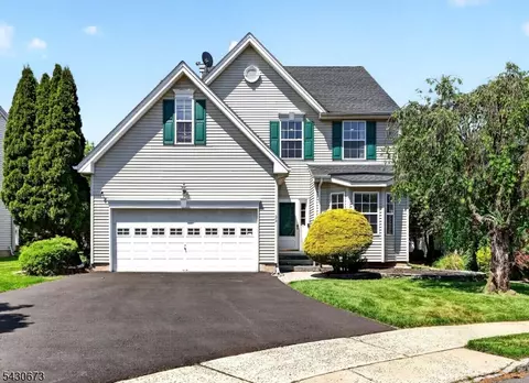 33 Schaal St, Bridgewater, NJ 08807