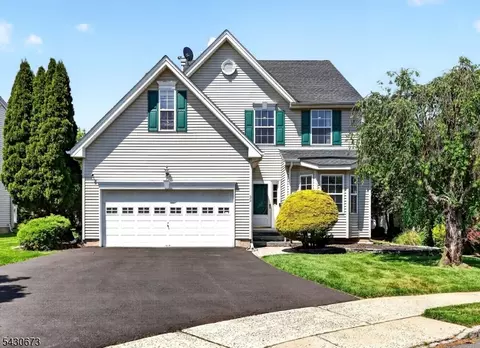 33 Schaal St, Bridgewater, NJ 08807