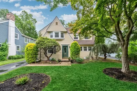 151 Walthery Ave, Ridgewood, NJ 07450
