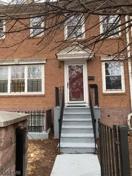 21 Holland St #21, Newark, NJ 07103