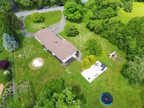View/Area - 21 Wayside Ln, Lebanon, NJ 08833 photo 3 of 6