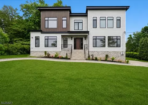 30 Winthrop Rd, Short Hills, NJ 07078