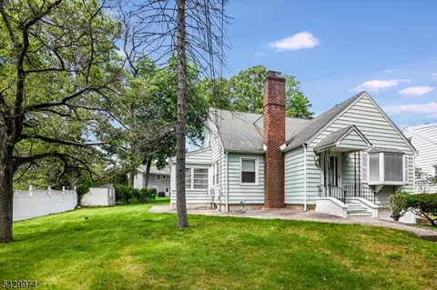 111 Jackson Ave, Wayne, NJ 07470
