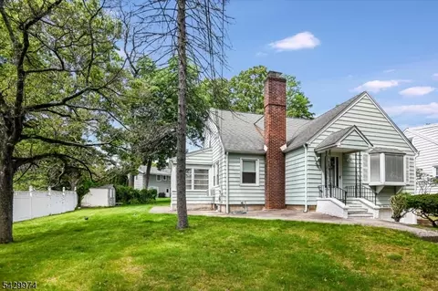 111 Jackson Ave, Wayne, NJ 07470