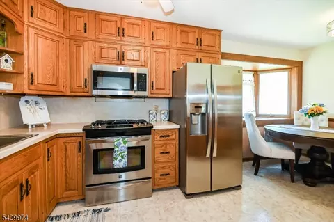 Kitchen - 111 Jackson Ave, Wayne, NJ 07470 photo 3 of 3