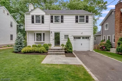 22 Essex Rd, Chatham, NJ 07928