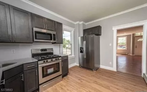Entry Way - 1101 Ringwood Ave, Haskell, NJ 07420 photo 1 of 6