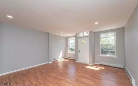 Living - 1101 Ringwood Ave, Haskell, NJ 07420 photo 3 of 3