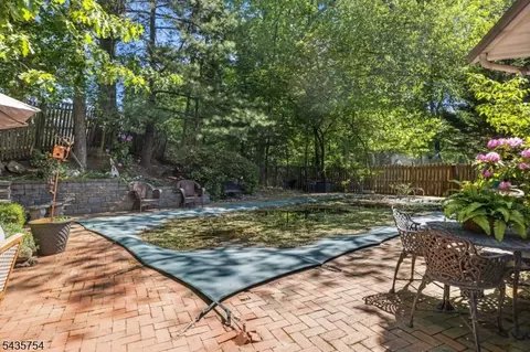 Exterior - 54 Eileen Way, Edison, NJ 08837 photo 2 of 6