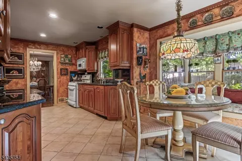 Kitchen - 54 Eileen Way, Edison, NJ 08837 photo 3 of 3
