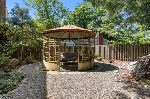 Exterior - 54 Eileen Way, Edison, NJ 08837 photo 5 of 6