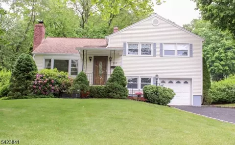 110 Woodland Rd, New Providence, NJ 07974