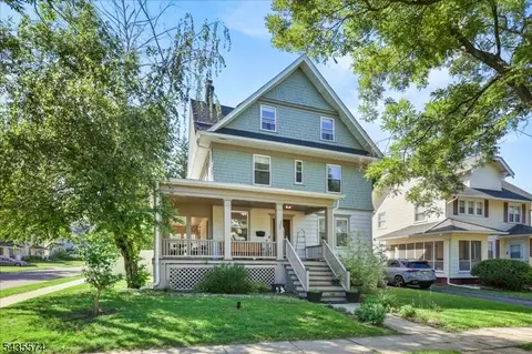33 Morse Ave, East Orange, NJ 07017