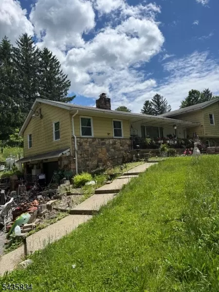 364 Scott Rd, Franklin, NJ 07416