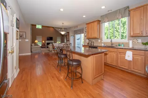 Kitchen - 6 Eileen Dr, Wantage, NJ 07461 photo 1 of 2
