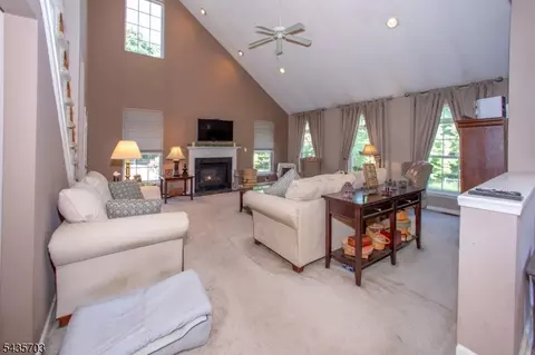 6 Eileen Dr, Wantage, NJ 07461 photo 14