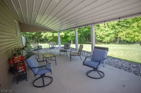 6 Eileen Dr, Wantage, NJ 07461 photo 32