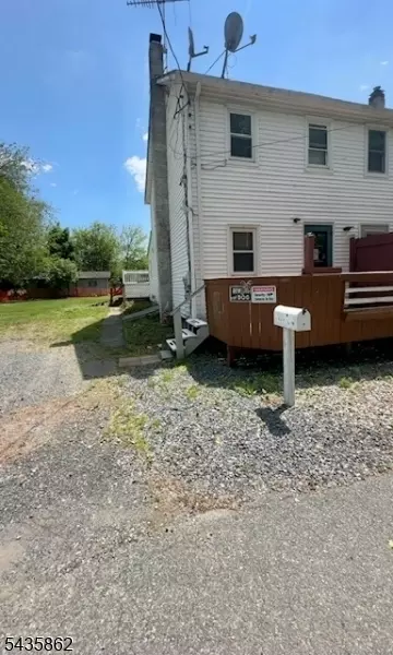 1004 Railroad Ave, Phillipsburg, NJ 08865