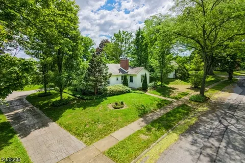 133 Frost Ave, Phillipsburg, NJ 08865