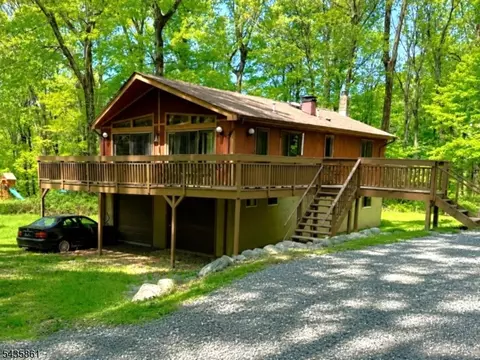 88 Quenby Mountain Rd, Great Meadows, NJ 07838