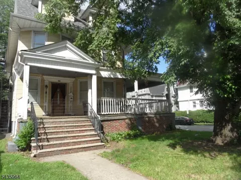 100 Park Ave, East Orange, NJ 07017