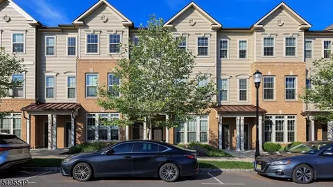 15 S Davenport St, Somerville, NJ 08876