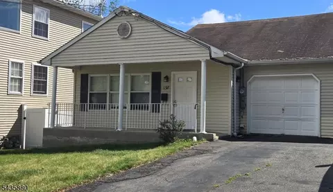 138 Astoria Pl, Union, NJ 07083