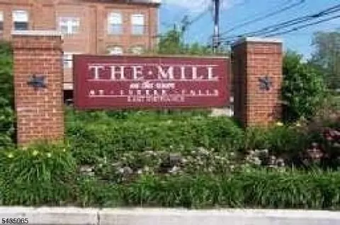 240 Main St UNIT 303, Little Falls, NJ 07424