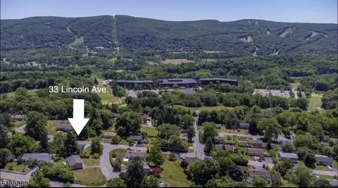 33 Lincoln Ave, Vernon, NJ 07462