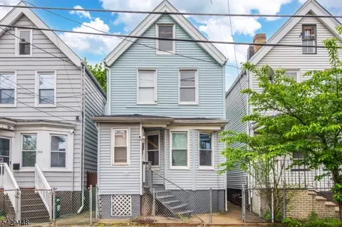 346 S 20th, Newark, NJ 07103