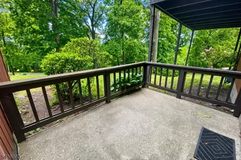 1 Gray Rock Dr UNIT 1, Vernon, NJ 07462