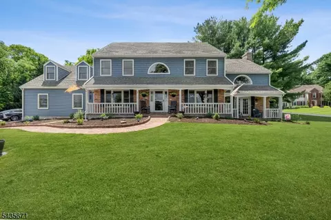 5 Jenny Jump Ct, Flemington, NJ 08822