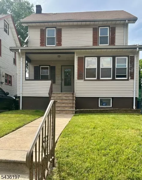 9 Osborne Pl, Irvington, NJ 07111