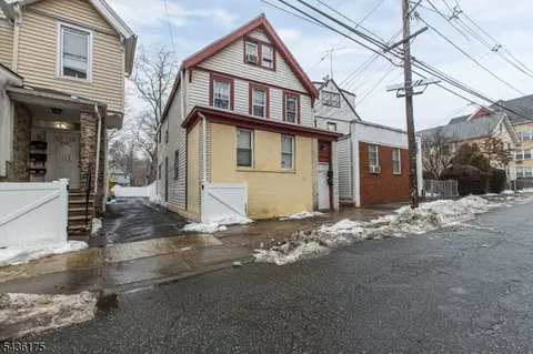 527 Valley St #2, City Of Orange, NJ 07050