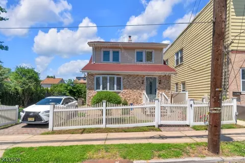 56 Ridgefield Ave, Ridgefield Park, NJ 07660