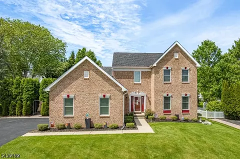 1710 Washington Vly, Stewartsville, NJ 08886