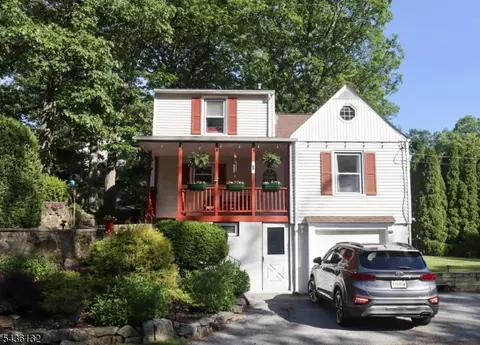 1 Dorel Rd, Byram Township, NJ 07821