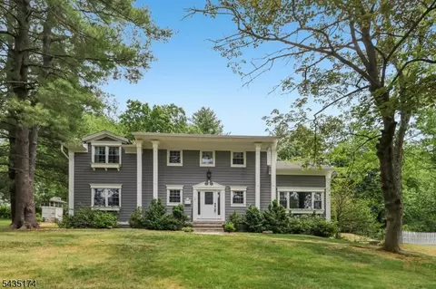 27 Burlington Rd, New Providence, NJ 07974
